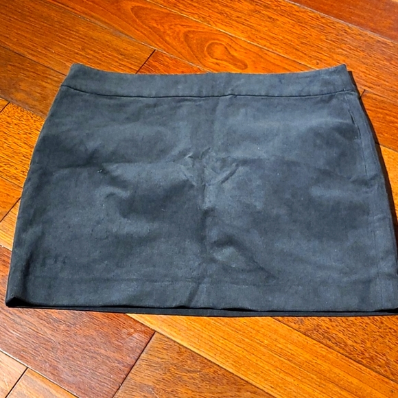 NWT Banana Republic grey corduroy mini skirt - Picture 2 of 4